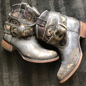 Freebird  by Stevie Tash Grey Multi Size 9 Boots